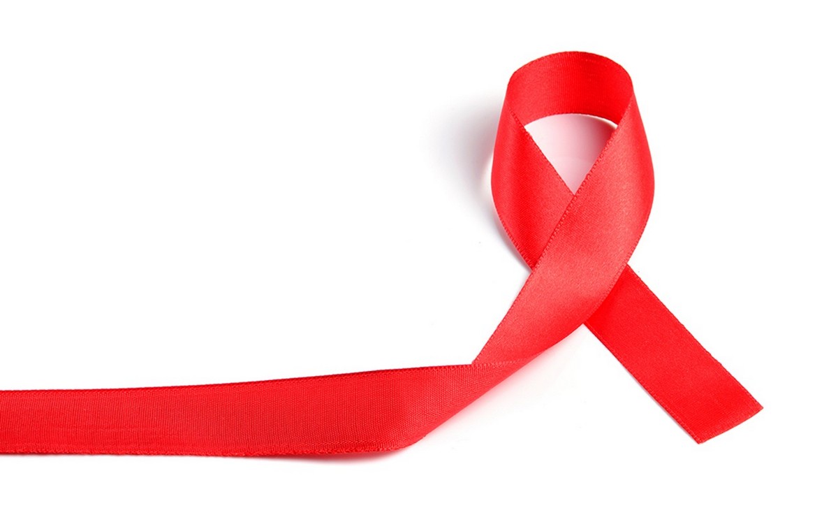 Παγκόσμια Ημέρα κατά του AIDS – Πάνω από 21.800 περιστατικά HIV λοίμωξης στην Ελλάδα – Περισσότεροι από 3.700 άνθρωποι έχουν αποβιώσει