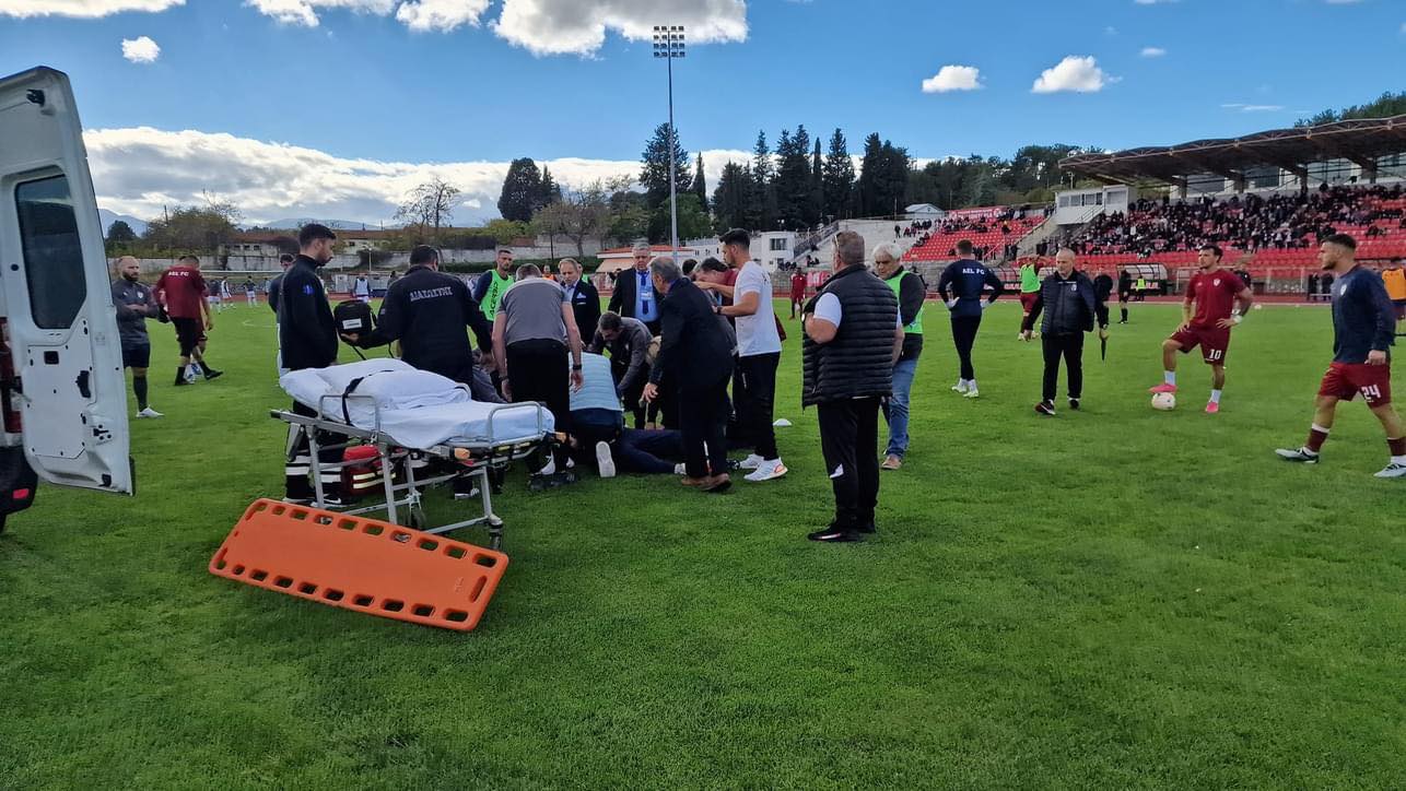 ΣΟΚ: Έπαθε ανακοπή και κατέρρευσε στο ζέσταμα ο προπονητής τερματοφυλάκων της ΑΕΛ (ΦΩΤO+video)