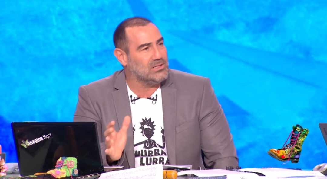 Μια οφειλόμενη απάντηση στους «Ράδιο Αρβύλα»