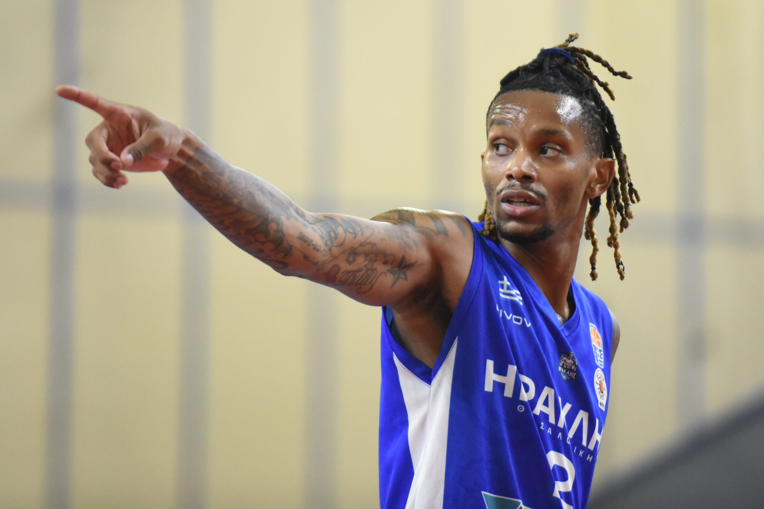 Τόμπσον: «Να κάνουμε σερί νικών για να δώσουμε χαρά στον κόσμο»