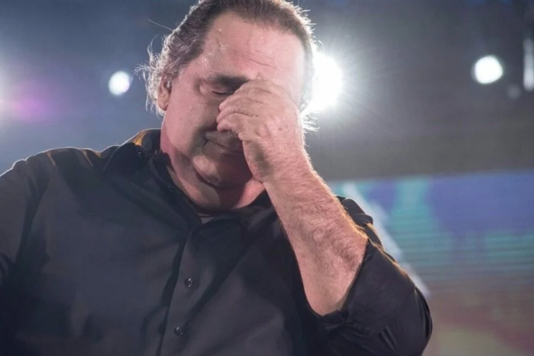 Αγγελούδης για Βασίλη Καρρά: Άνθρωπος της ζωής, μαχητής, μέχρι τέλους – Τον αποχαιρετώ με συγκίνηση