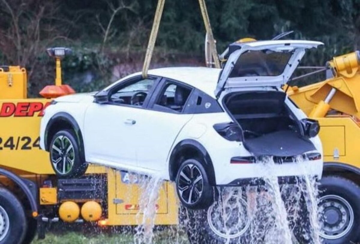 Η Lancia τα έκανε… μούσκεμα!