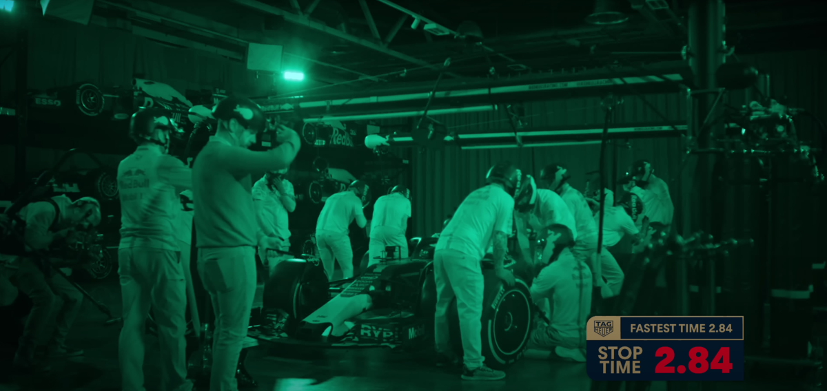 RedBull: Το τέλειο pit stop, στο απόλυτο σκοτάδι (VIDEO)