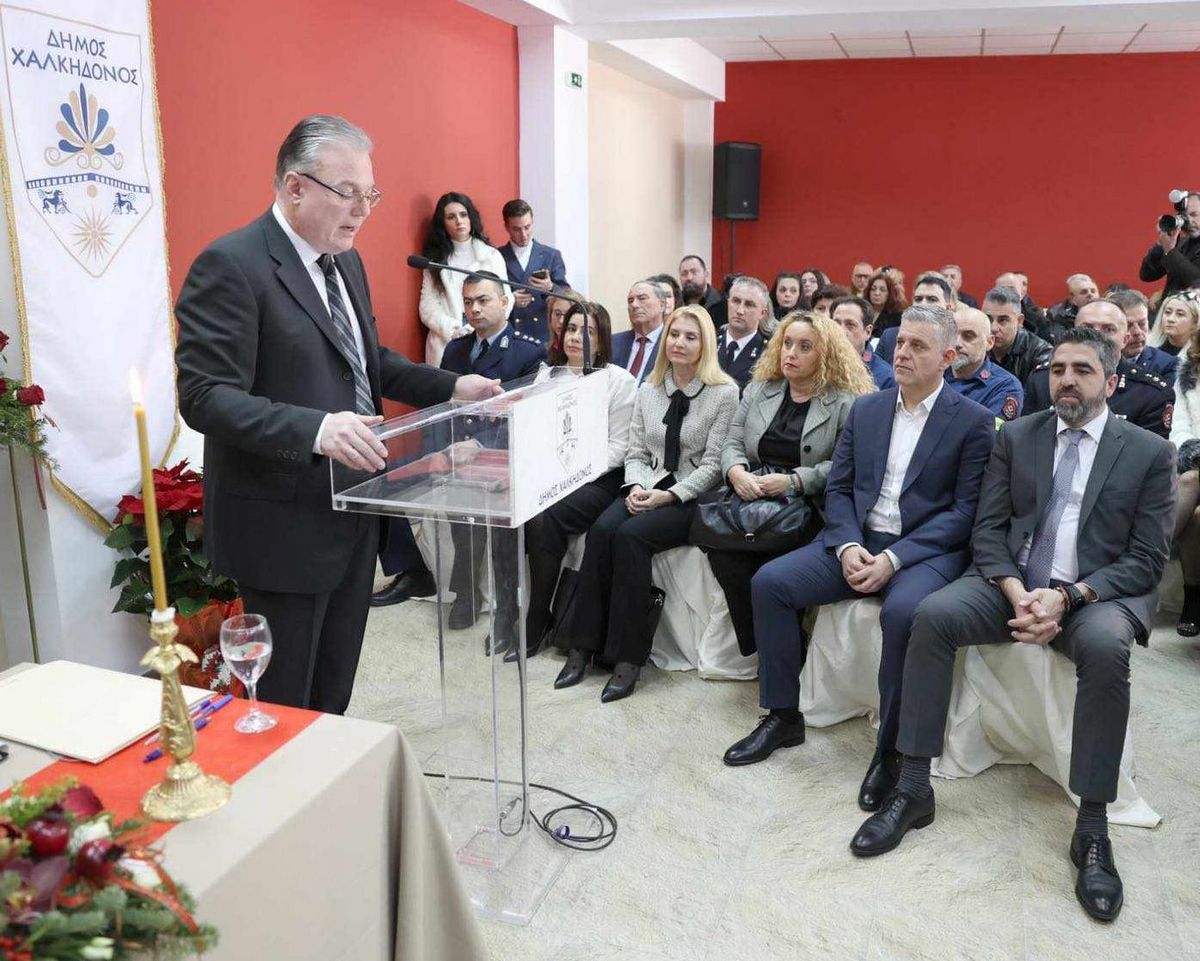 «Σήμερα είναι η αρχή μιας νέας εποχής» – Ορκίστηκε εκ νέου δήμαρχος Χαλκηδόνος ο Αναγνωστόπουλος (ΦΩΤΟ)