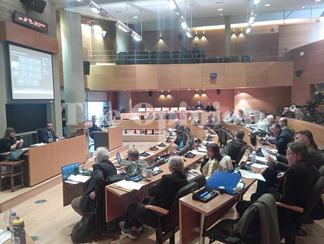 Πόλη Ανάποδα: Γιατί δεν εκπροσωπείται η παράταξη στη Δημοτική Επιτροπή