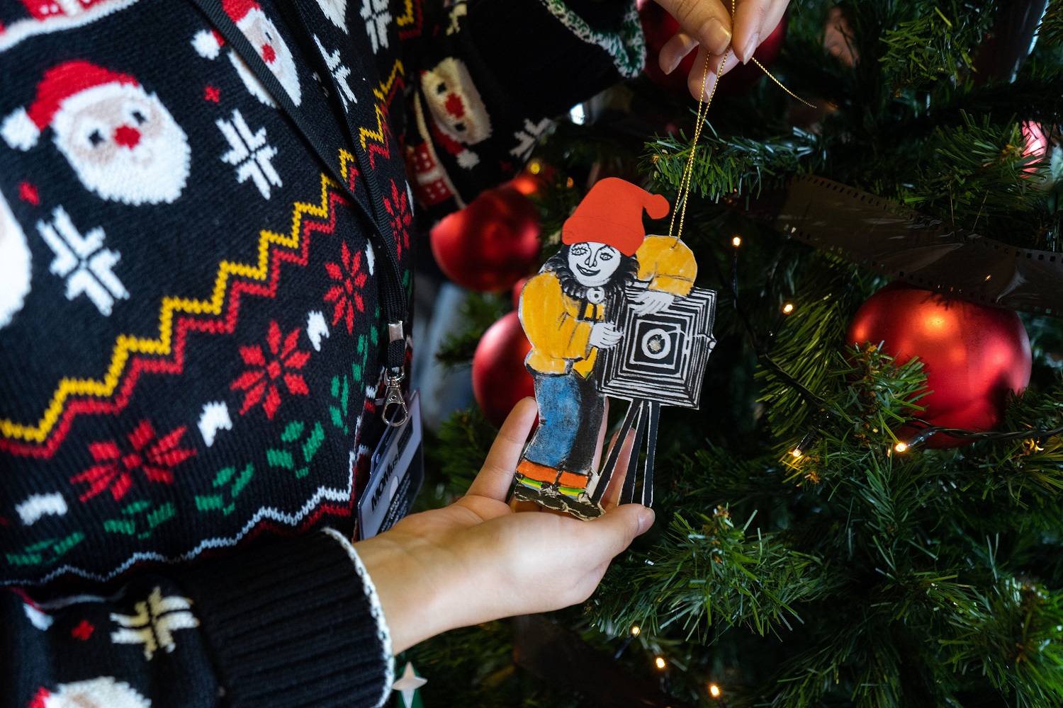 Η εορταστική περίοδος ξεκίνησε στο MOMus