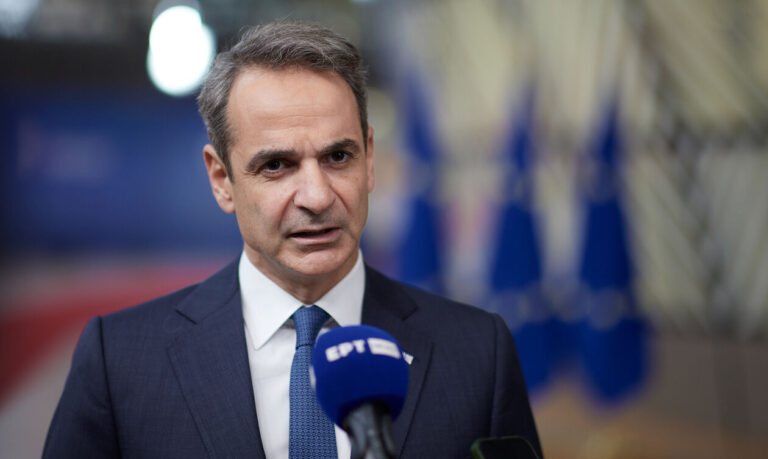 Μητσοτάκης: «Άμεση ταυτοποίηση ηλεκτρονικού εισιτηρίου με app στα κινητά-Αυτόματες ποινές για κροτίδες ή φωτοβολίδες»