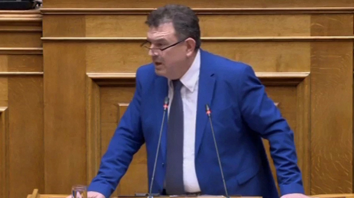 «Αυτές τις ήμερες ανοίγουν οι πύλες της κολάσεως και βγαίνουν ο καλικάντζαροι», προειδοποιεί… βουλευτής της Νίκης (VIDEO)