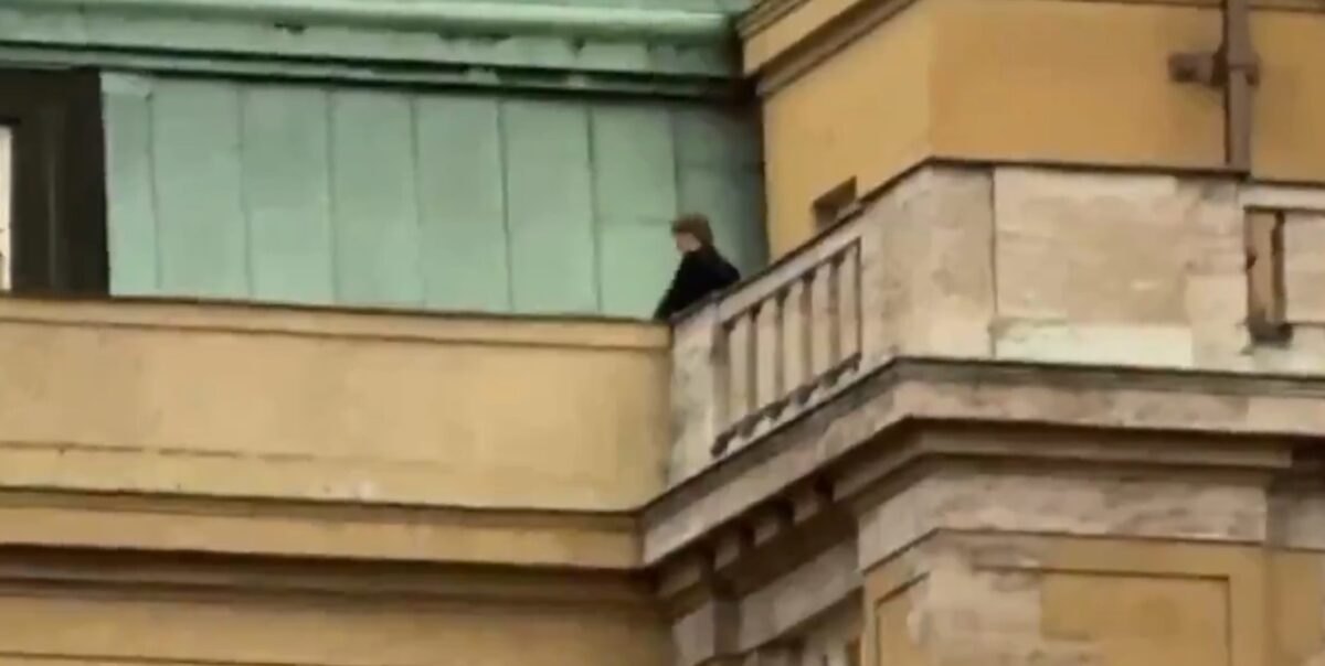 Στους 14 οι νεκροί από την επίθεση του 24χρονου μακελάρη στην Πράγα – Μέρα πένθους στην Τσεχία (VIDEO)