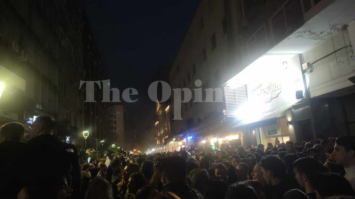 Θεσσαλονίκη: Δεν «πέφτει καρφίτσα» στο κέντρο – Πάρτι μέχρι το βράδυ (ΦΩΤΟ+VIDEO)