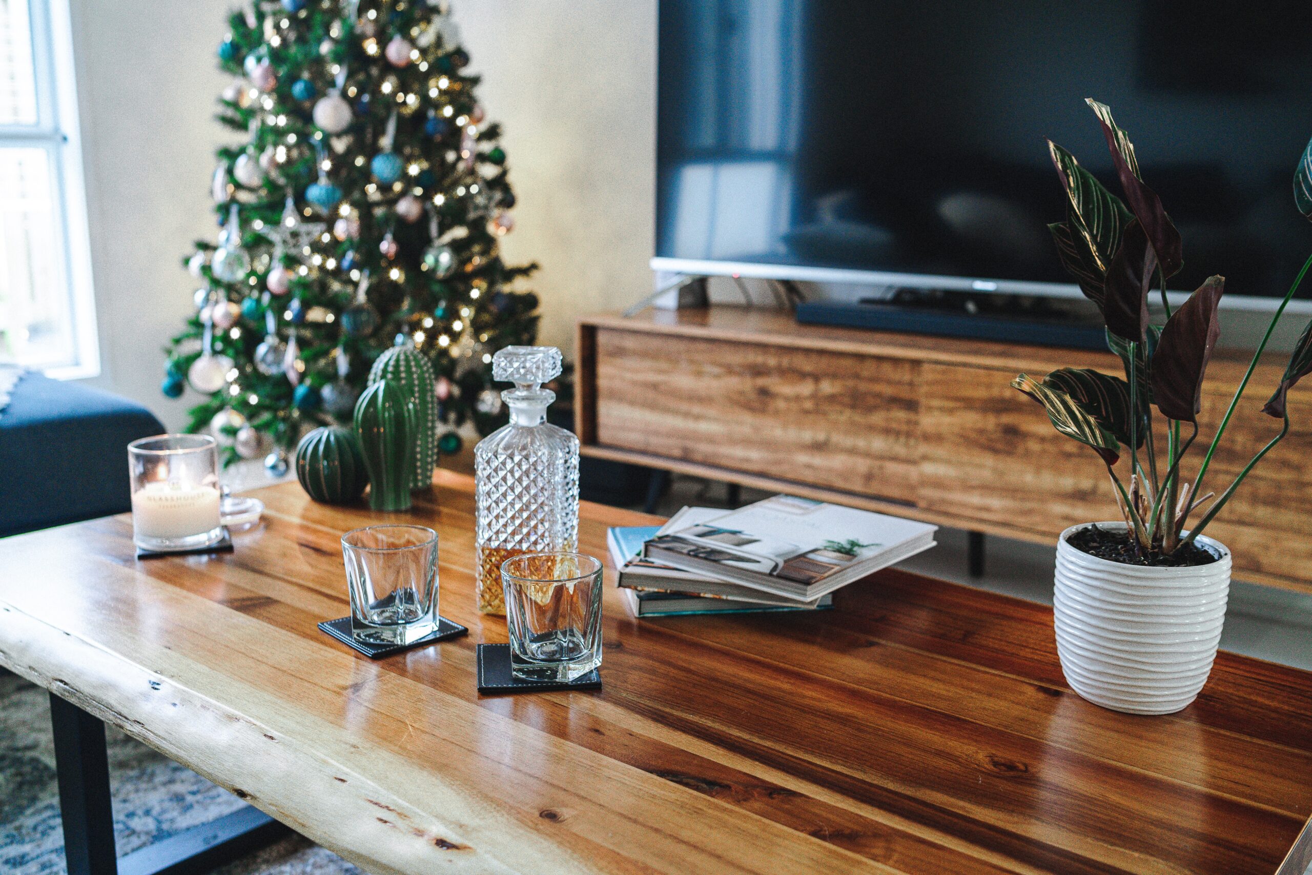 Τι να δείτε αυτό το Τριήμερο (4 – 6/1) στο Netflix και στην τηλεόραση (VIDEO)