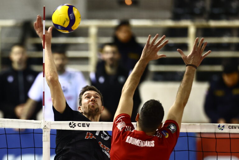 ΠΑΟΚ: Δεν τα κατάφερε κόντρα στον Ολυμπιακό και έμεινε πίσω στην βαθμολογία