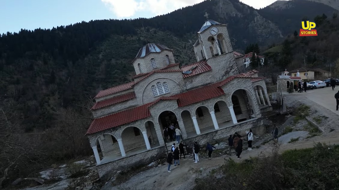 Το κτήριο που γέρνει περισσότερο από κάθε άλλο στον πλανήτη βρίσκεται στη χώρα μας (VIDEO)