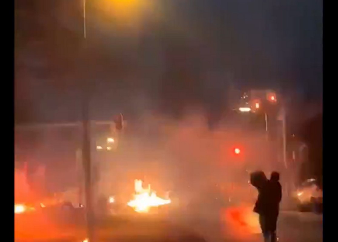 Χάος στην Ολλανδία την παραμονή της Πρωτοχρονιάς: Βίαια επεισόδια και πάνω από 200 συλλήψεις