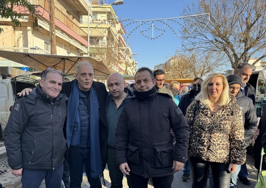 Τη λαϊκή αγορά της Σταυρούπολης επισκέφθηκε ο Κυριάκος Βελόπουλος