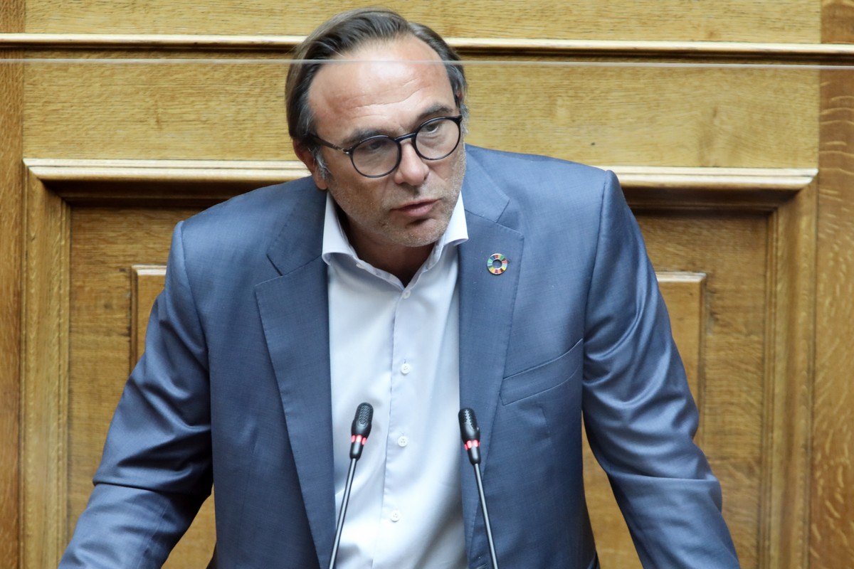 Συνάντηση Πέτρου Κόκκαλη με τον πρόεδρο Αλιέων Αλεξανδρούπολης