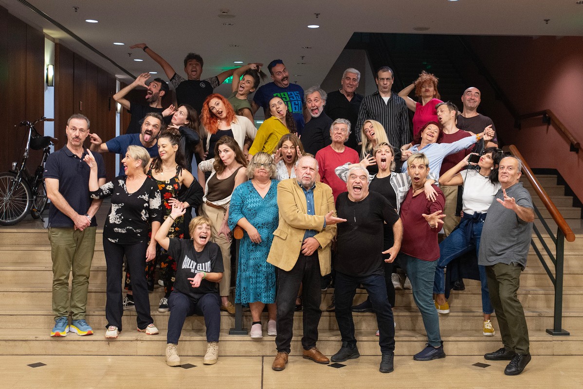 ΚΘΒΕ: «Οι κωμικοί» των Δημήτρη Πιατά και Σάκη Σερέφα στη Μονή Λαζαριστών