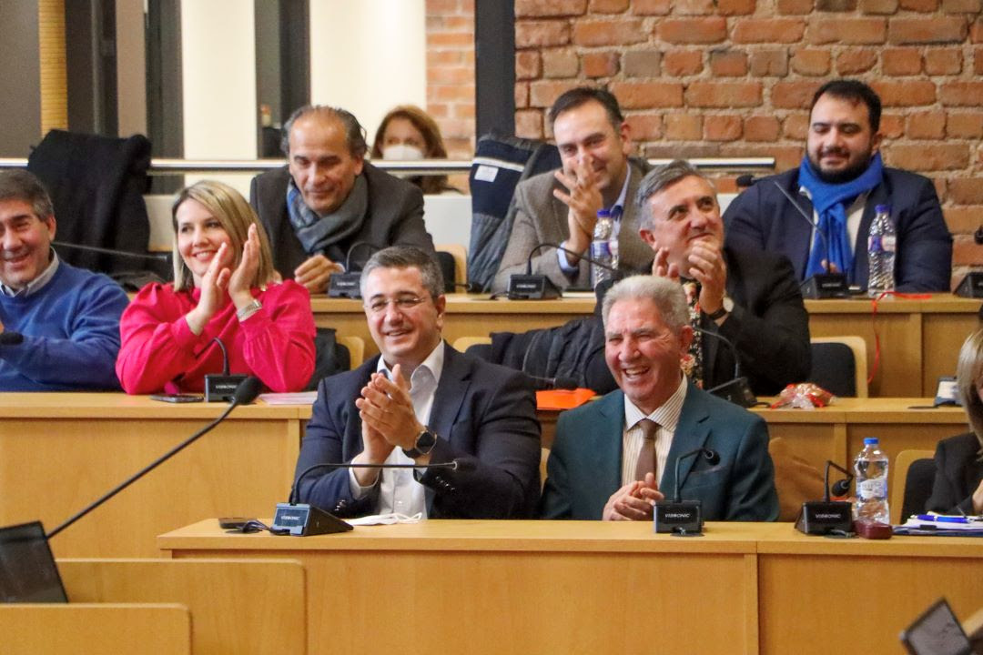 ΠΚΜ: Ο Ντίνος Κούης νέος Συμπαραστάτης του Πολίτη και της Επιχείρησης (ΦΩΤΟ)