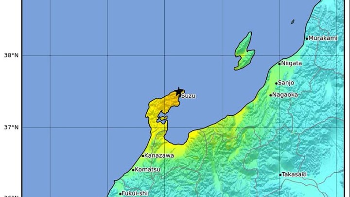 Ιαπωνία: Δρόμοι άνοιξαν στα δύο και κτίρια κατέρρευσαν μετά τα 7,6 Ρίχτερ