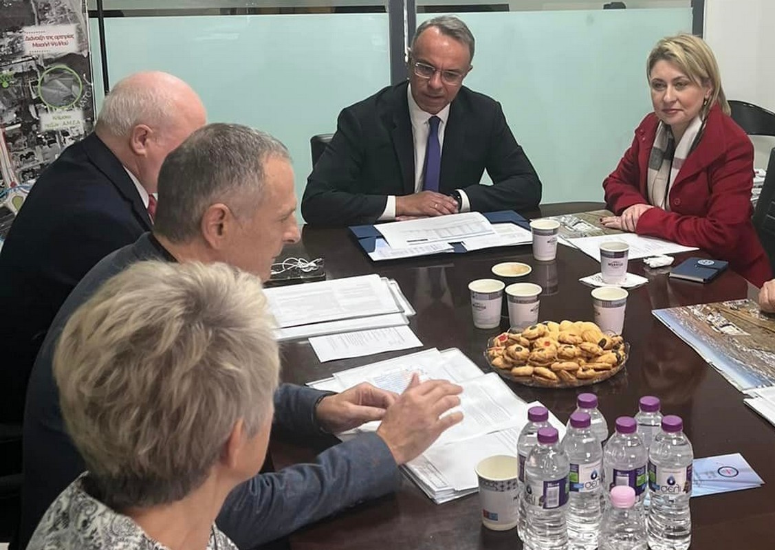 Επίσκεψη Σταϊκούρα στον ΟΣΕΘ – Αύξηση πάνω από 100% των επικυρώσεων εισιτηρίων στον ΟΑΣΘ το 2023