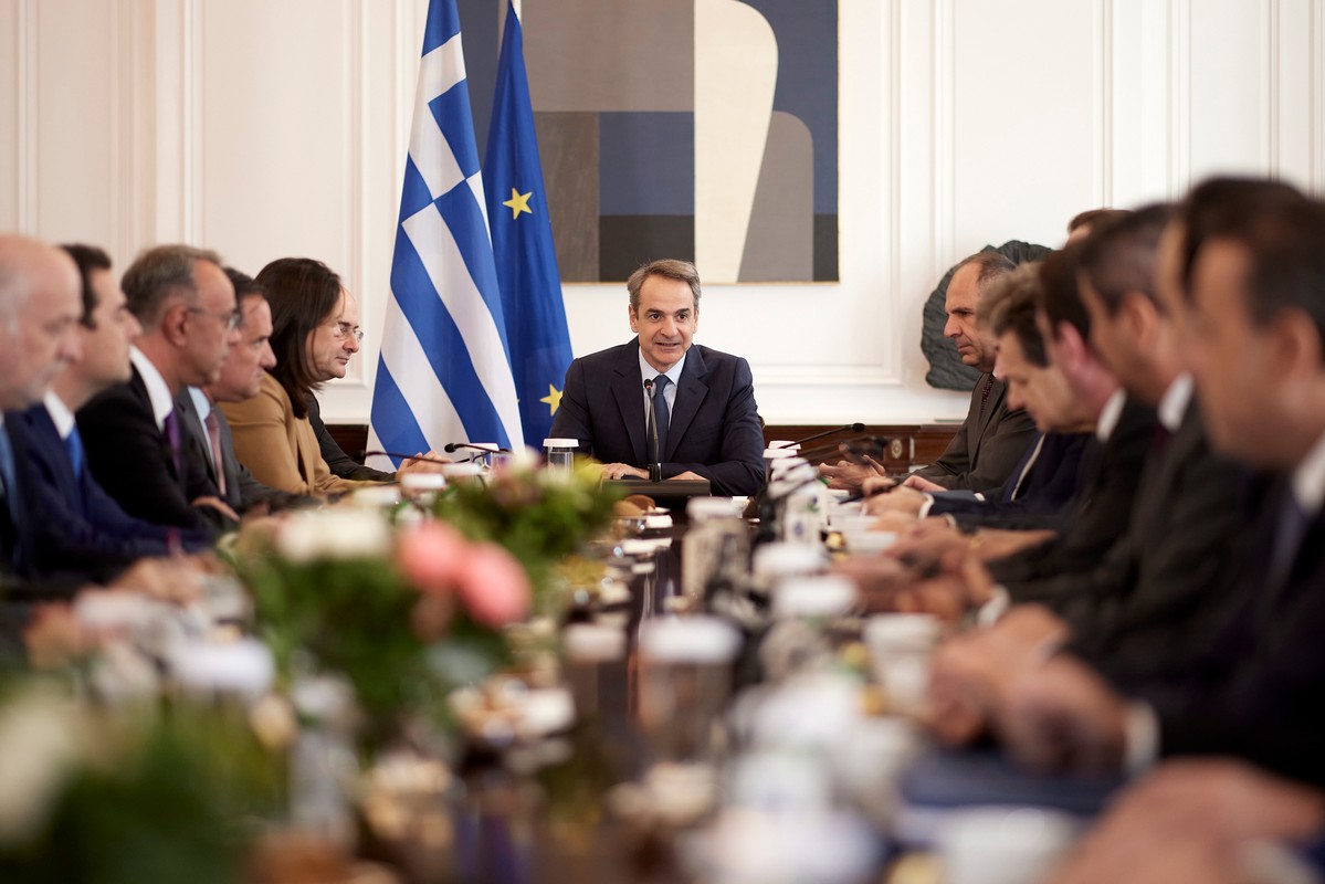 Στο υπουργικό σήμερα το νομοσχέδιο για τα ομόφυλα ζευγάρια