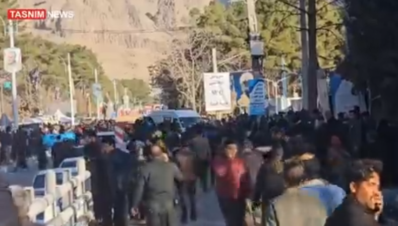 Ιράν: Εκατόμβη νεκρών από τις εκρήξεις κοντά στον τάφο του Σουλεϊμανί – Βίντεο που καθηλώνουν