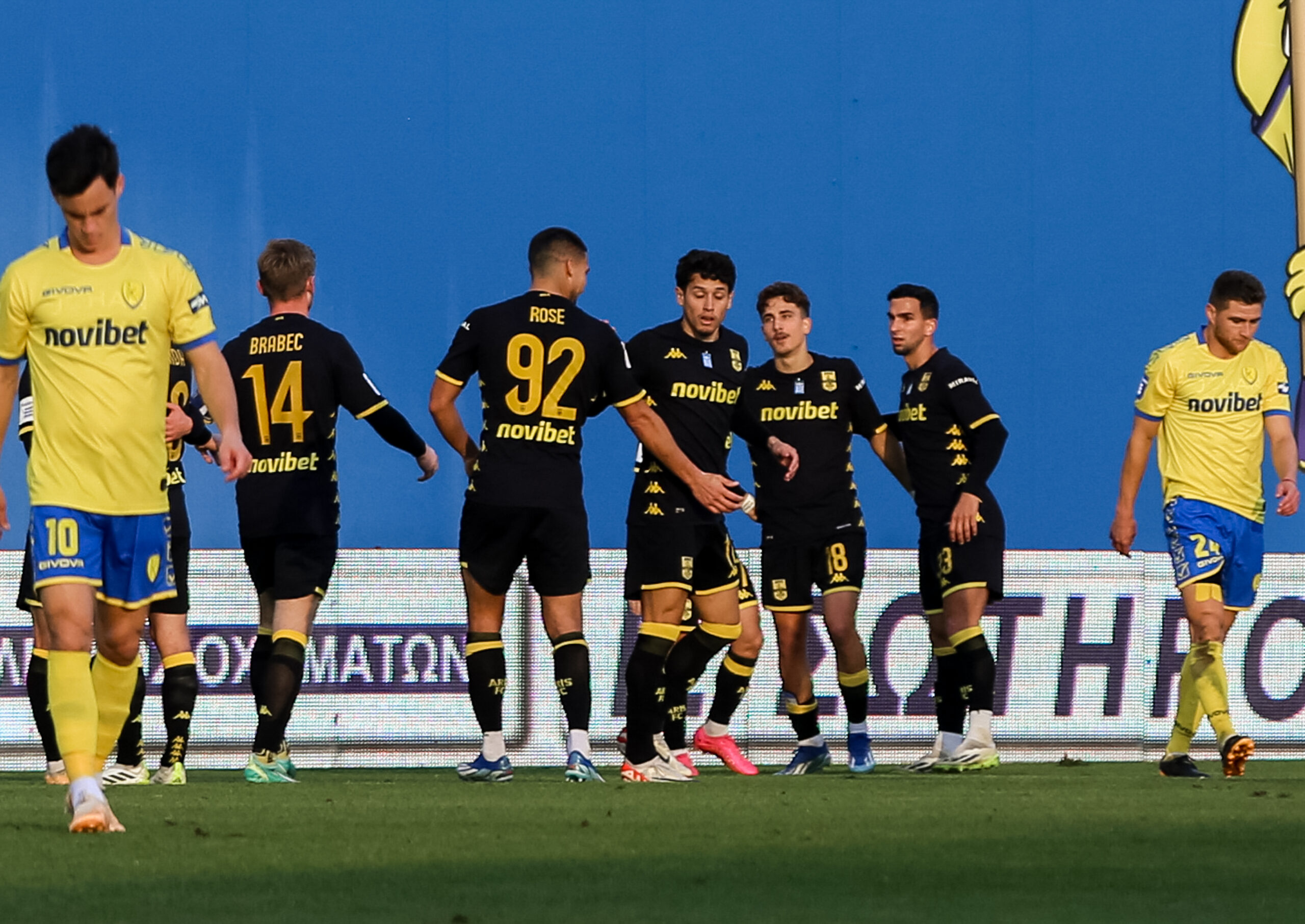 Παναιτωλικός-Άρης: Για το πρώτο βήμα της πρόκρισης