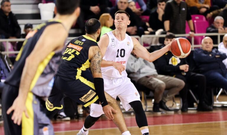 ΠΑΟΚ: Φεύγουν για τις εθνικές τους ομάδες οι Φρίντρικσον και Μιχάλακ