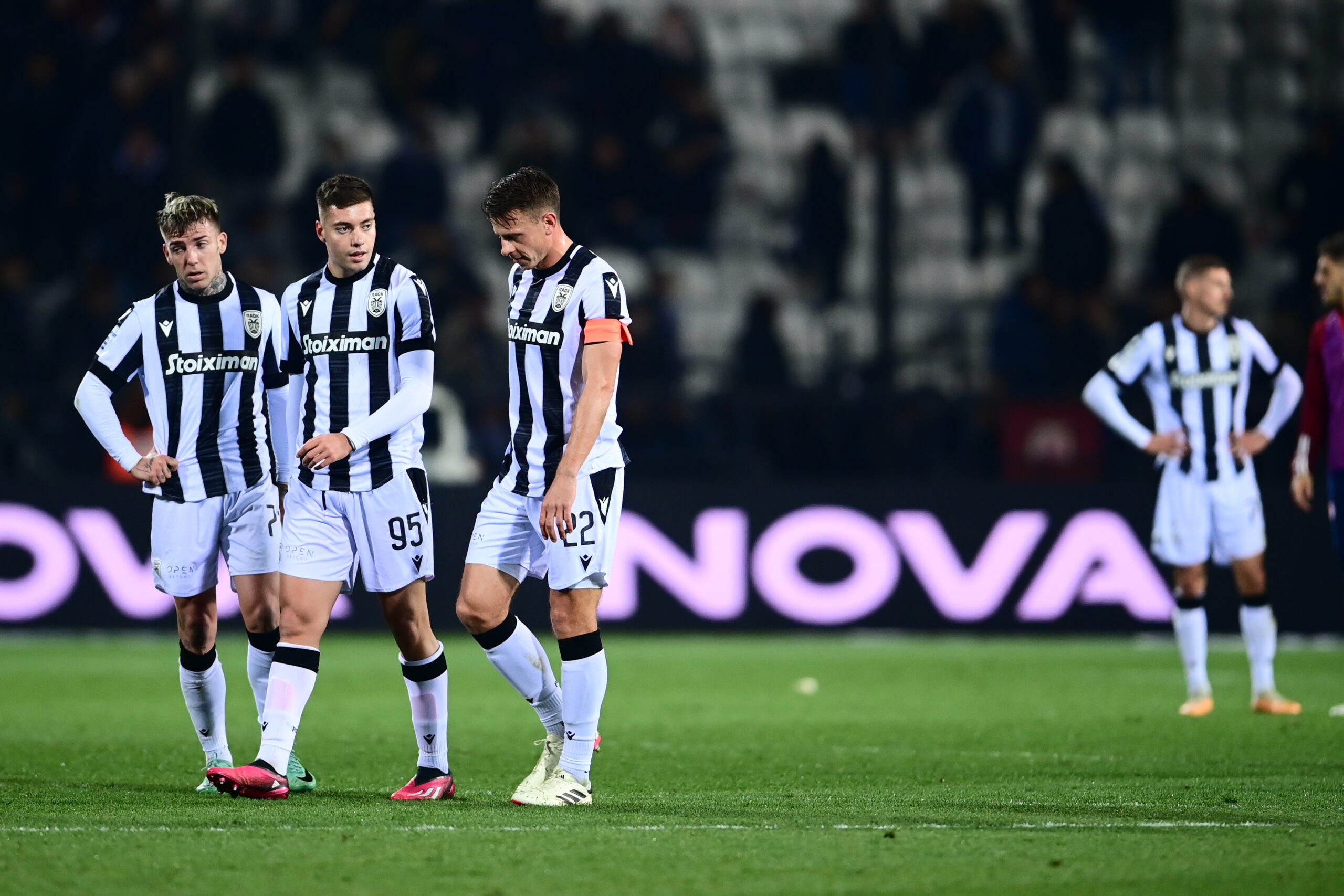 Αλλάζει ή βουλιάζει…