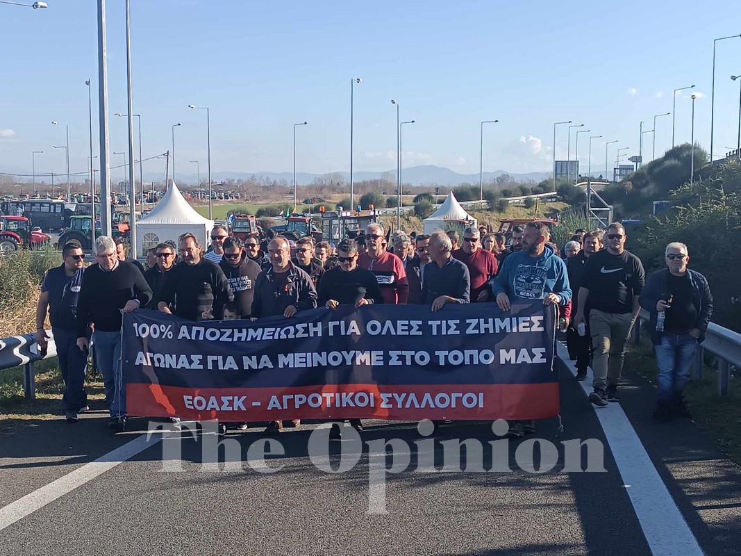 Πού θα κλείσουν σήμερα δρόμους οι αγρότες – Αύριο η συνάντηση με Μητσοτάκη μετά την ένταση με Αυγενάκη στον Έβρο