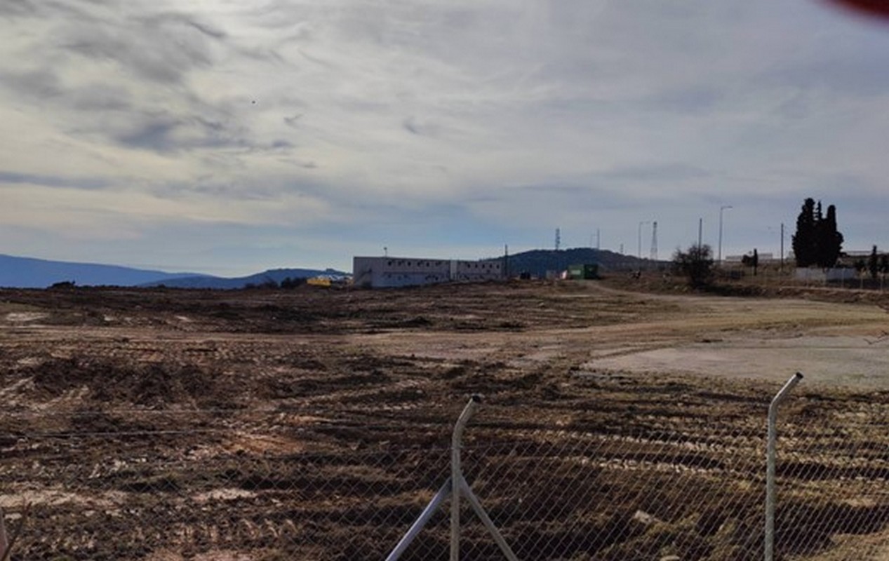 Ν. Νυφούδης: Ποιος ελέγχει τους εργολάβους για τις καταστροφές και κοπές των δέντρων; (ΦΩΤΟ)