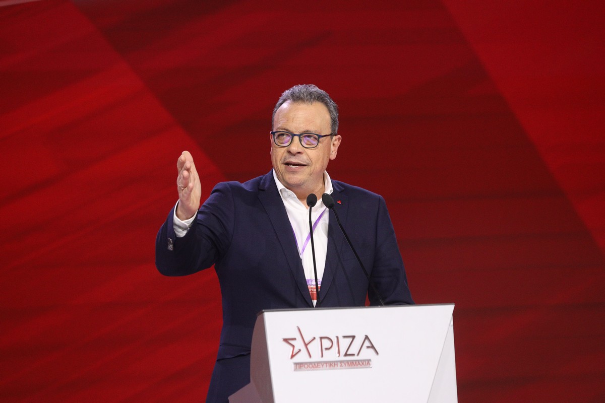 Φάμελλος: Η πρόταση για εκλογή προέδρου δεν δίνει λύση