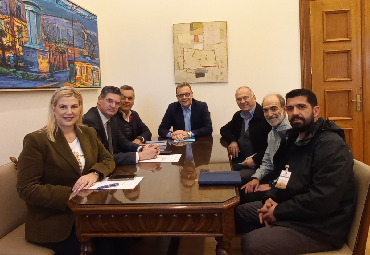 Φάμελλος: Αναγκαία μεταρρύθμιση η οργάνωση των επαγγελματικών δικαιωμάτων