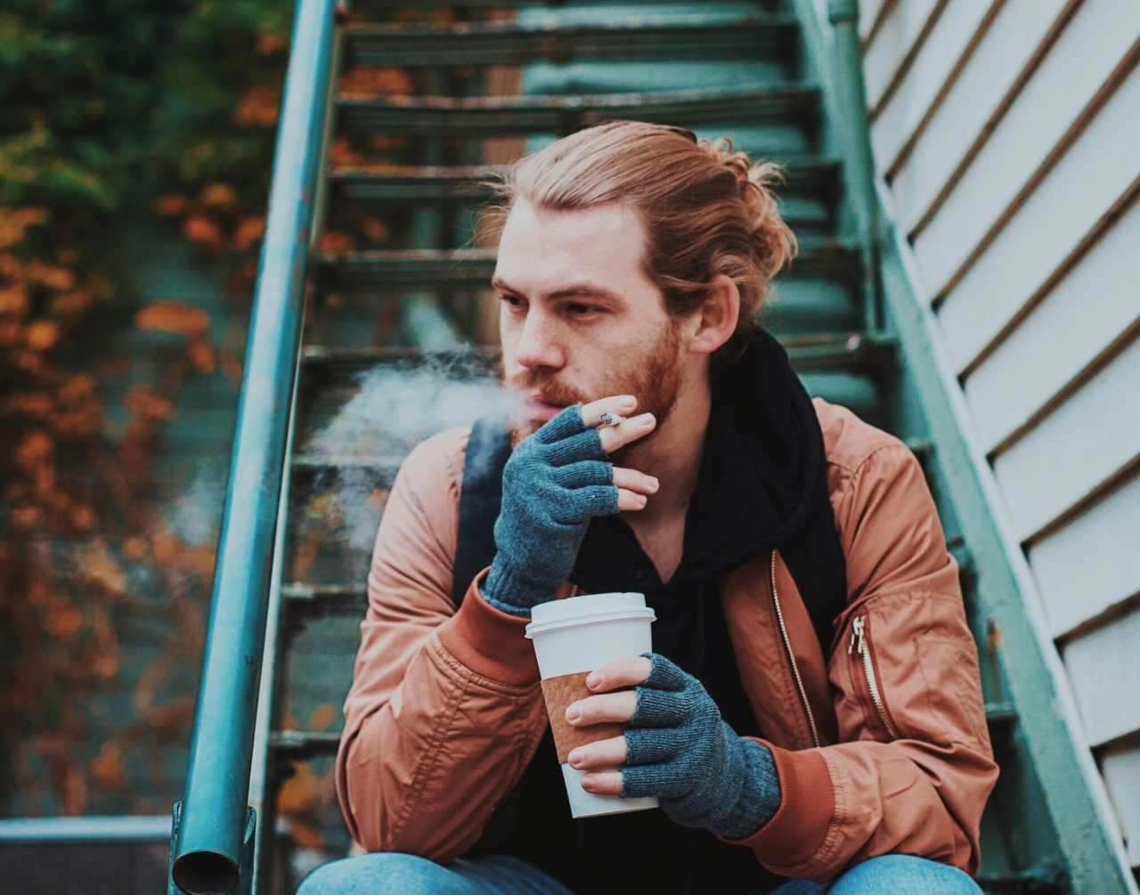 Τριχόπτωση: Ένοχο και το κάπνισμα;