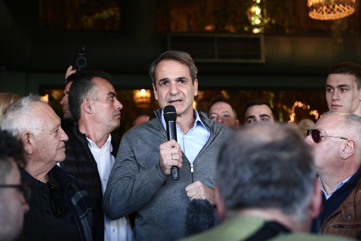 Μήνυμα Μητσοτάκη στους αγρότες: «Ανοιχτός διάλογος γίνετα μόνο με ανοιχτούς δρόμους»