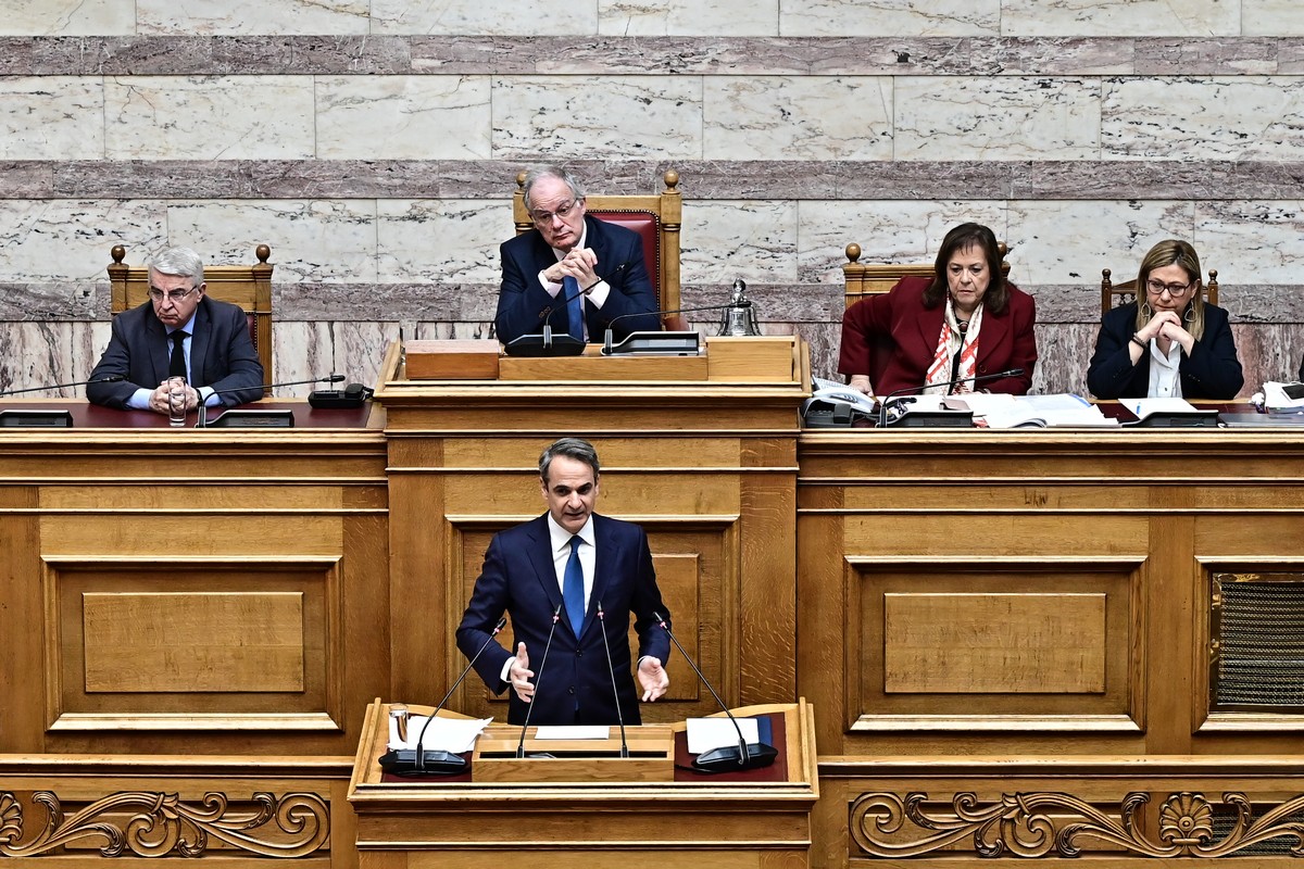 Τα μέτρα Μητσοτάκη για τους αγρότες: Επιστροφή ΕΦΚ στο πετρέλαιο και έκπτωση ρεύματος 10%