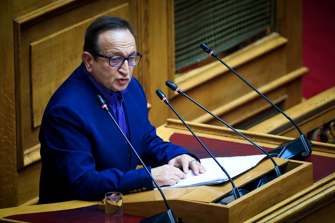 Μπιμπίλας: «Δέχθηκα χυδαία λεκτική επίθεση στον δρόμο από έναν κύριο μετά το νομοσχέδιο» (VIDEO)