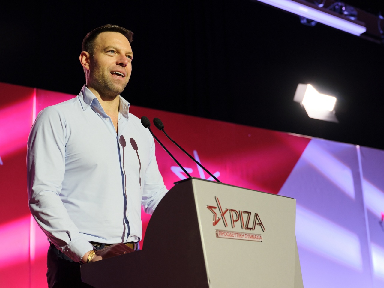 Κασσελάκης: «Έχετε τον λόγο μου, δε θα προδώσω ποτέ τον κόσμο και τα μέλη του ΣΥΡΙΖΑ» (ΦΩΤΟ)