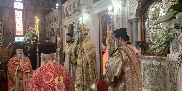 Mητροπολίτης καλεί τους πιστούς σε… αγρυπνία κατά του γάμου των ομόφυλων ζευγαριών (VIDEO)