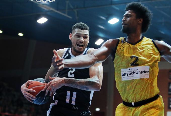 ΠΑΟΚ: Πωλήθηκε στη Βαρέζε ο Γκίλμορ