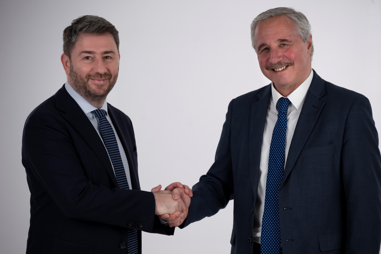 ΠΑΣΟΚ: Ο Γιάννης Μανιάτης υποψήφιος ευρωβουλευτής