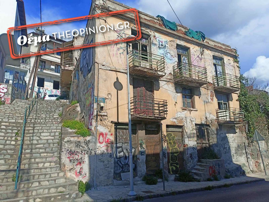 Άνω Πόλη: Εγκαταλειμμένα στη φθορά του χρόνου τα παλιά κτίσματα (ΦΩΤΟ)