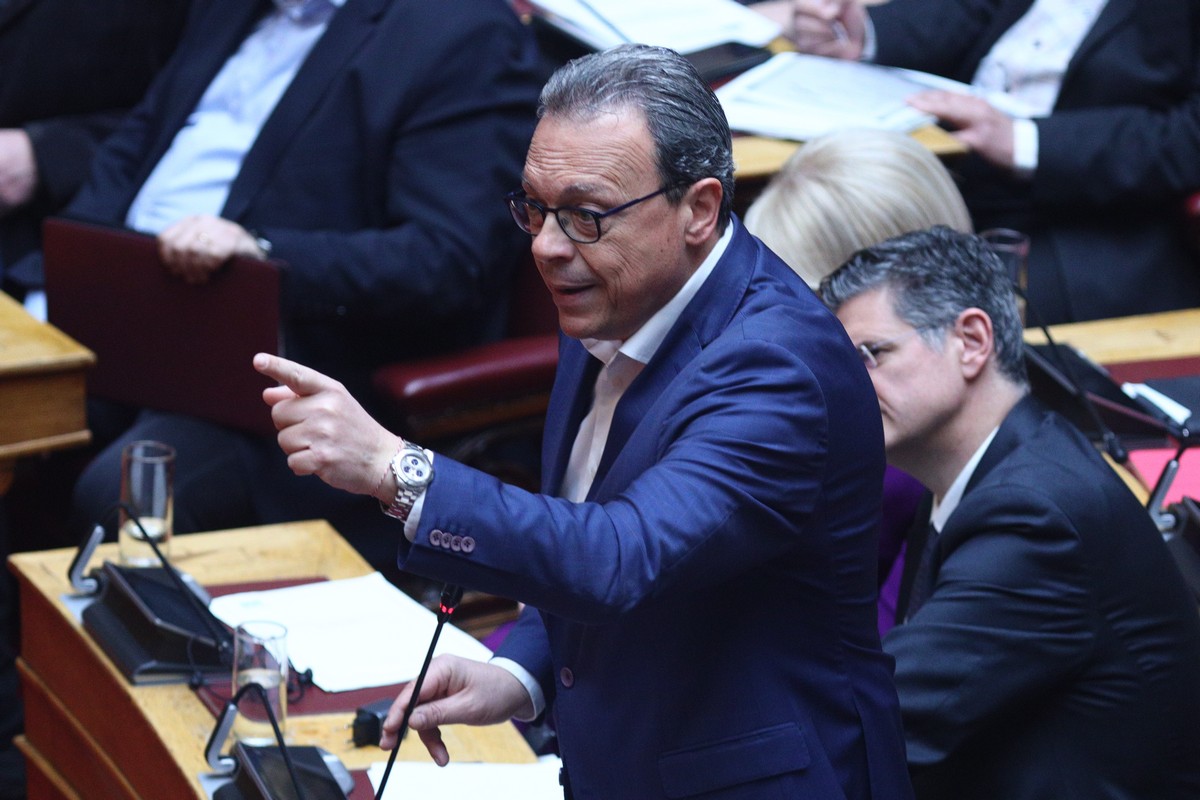 Φάμελλος: «Η βία είναι ένα εργαλείο που χρησιμοποιεί η ακροδεξιά και ο φασισμός»