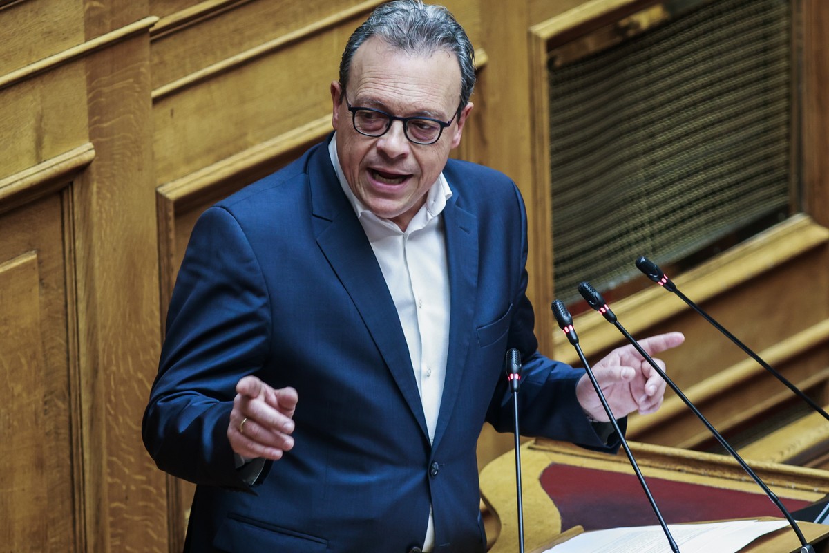 Σ. Φάμελλος: Ο λαός πιστεύει ότι υπάρχει συγκάλυψη – Όλα δείχνουν έναν οργανωμένο μηχανισμό