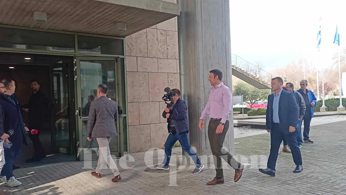 Ο διάλογος Κασσελάκη – Αγγελούδη για την ομοφοβική επίθεση στην Θεσσαλονίκη (ΦΩΤΟ+VIDEO)