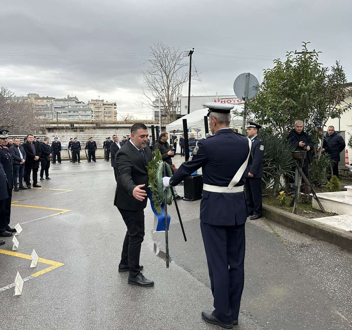Συμεών Κουπελόγλου: Κατάθεση στεφάνου στο Μνημείο Πεσόντων Αστυνομικών στη ΓΑΔΘ