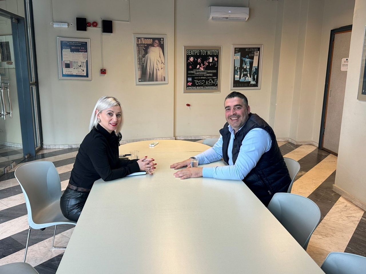 Κουπελόγλου: Δωρεά φαρμακείων στα σχολεία του Δήμου Παύλου Μελά