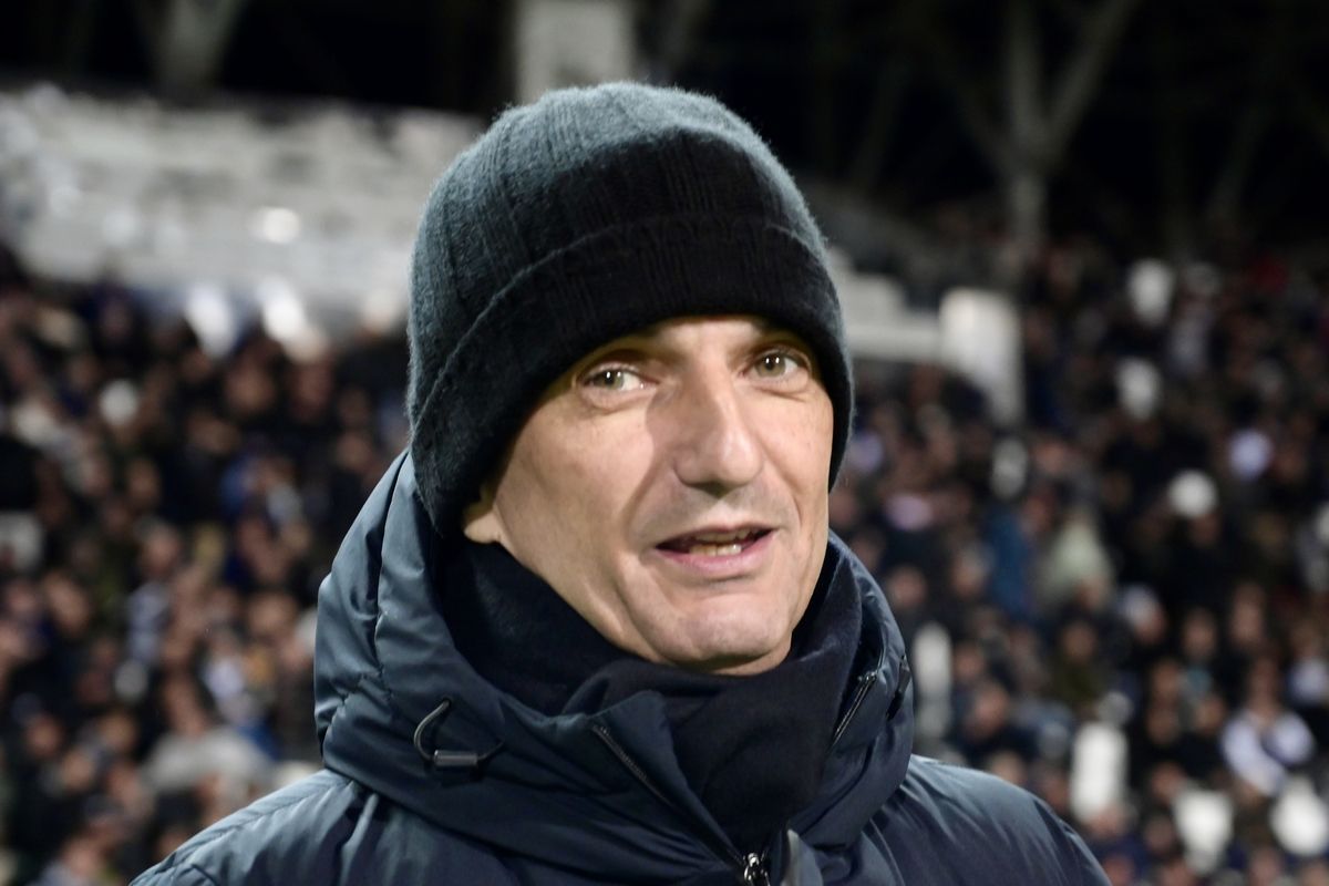 Λουτσέσκου: «Να έχουμε πάντα τον κόσμο δίπλα μας»