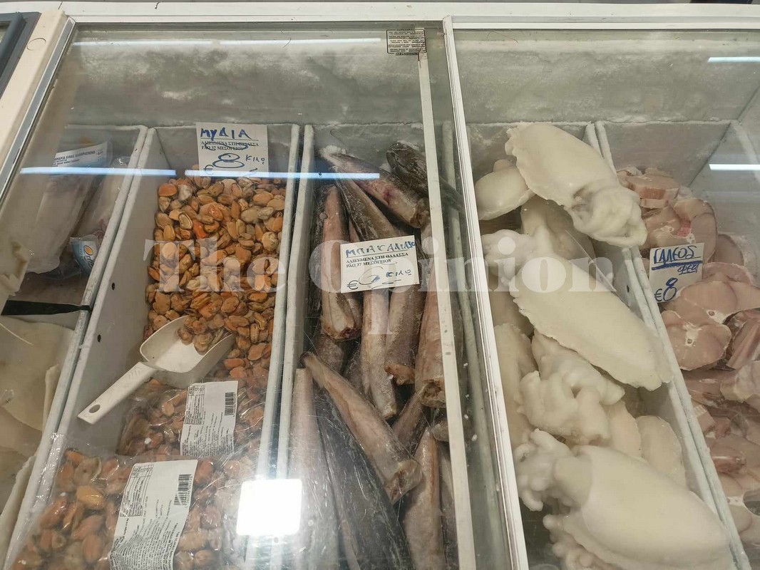Θεσσαλονίκη: Πόσο κοστίζει φέτος ο μπακαλιάρος – Αλματώδης αύξηση στην τιμή των ψαριών (ΦΩΤΟ)