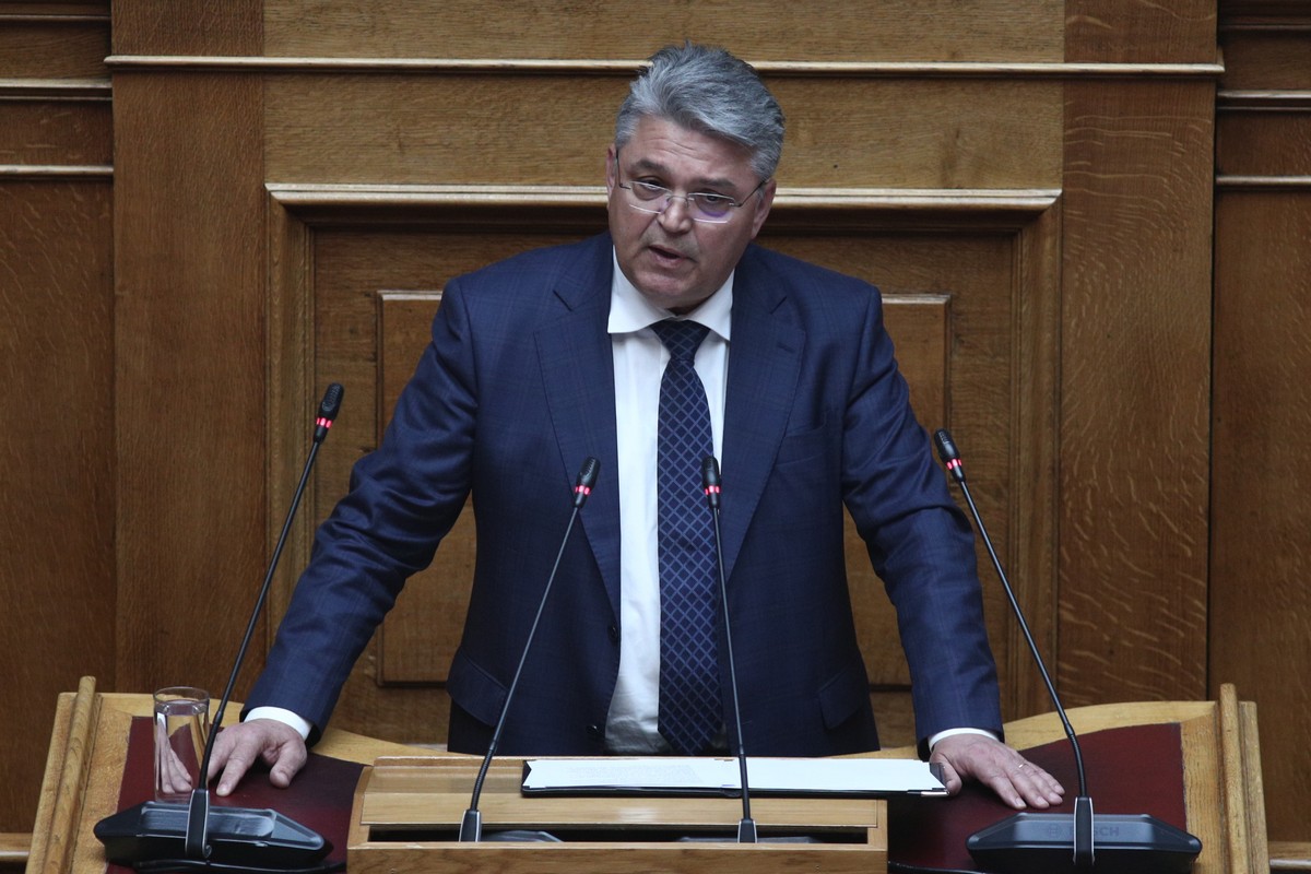 Δ. Νατσιός: Μια κυβέρνηση που δεν αφουγκράζεται τα θέλω του λαού της είναι καταδικασμένη